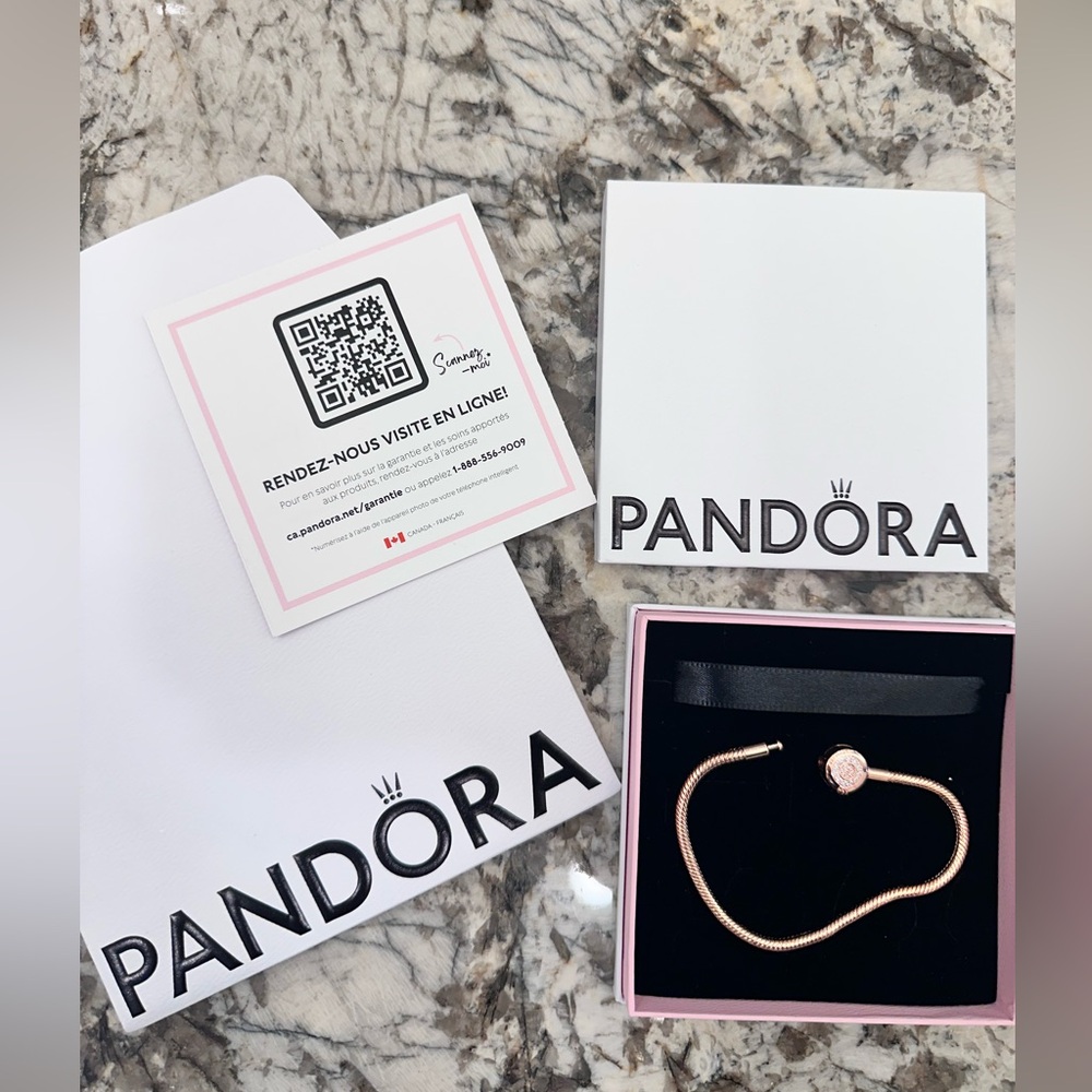 NWOT Pandora Moments Sparkling Crown O Snake Chain Bracelet 6.7”